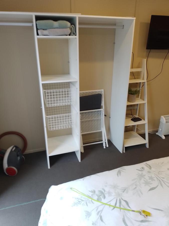 Best Budget Bed And Ensuite - Private Access Close To Beach Waihi Bagian luar foto